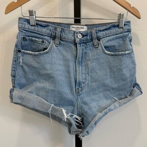 Abercrombie & Fitch The Mom Short High Rise Curve Live Light Blue Jean Shorts 8